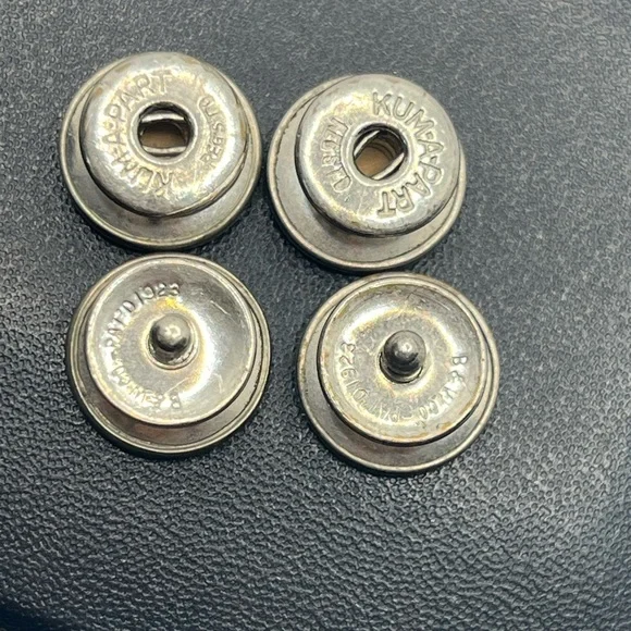 Kum-A-Part pat pending men’s cuff button snap cufflinks gold & silver tone